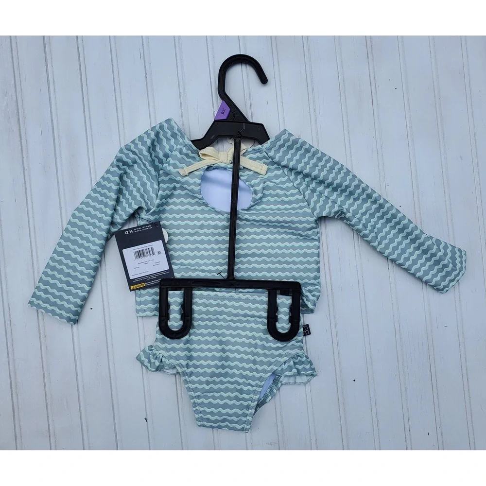 Modern Moments Gerber Baby Girls 12M Rash Guard Swimsuit Set Green Wavy UPF 50+
